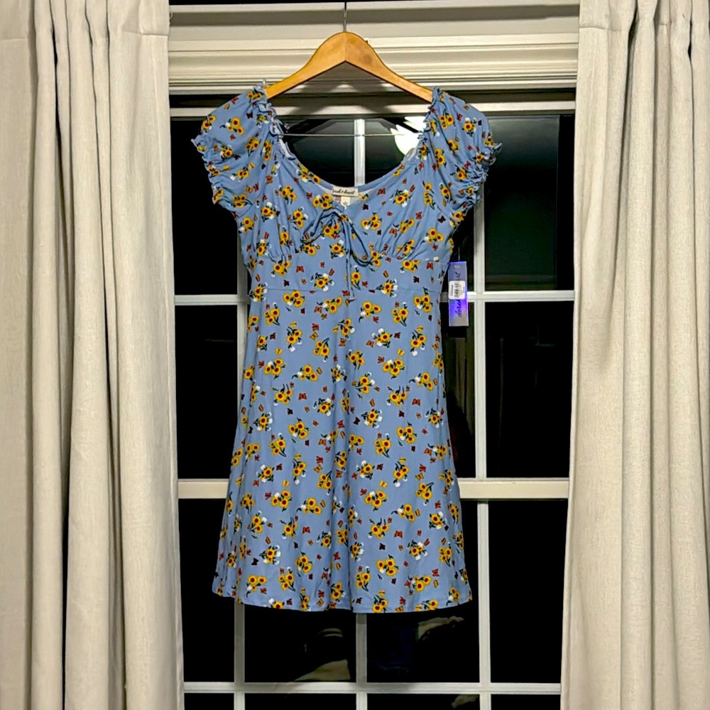 Brand new with Tags Derek Heart Girls Dress Size S